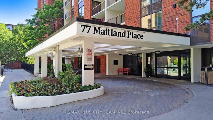Property Photo:  77 Maitland Place 123  ON M4Y 2V6 