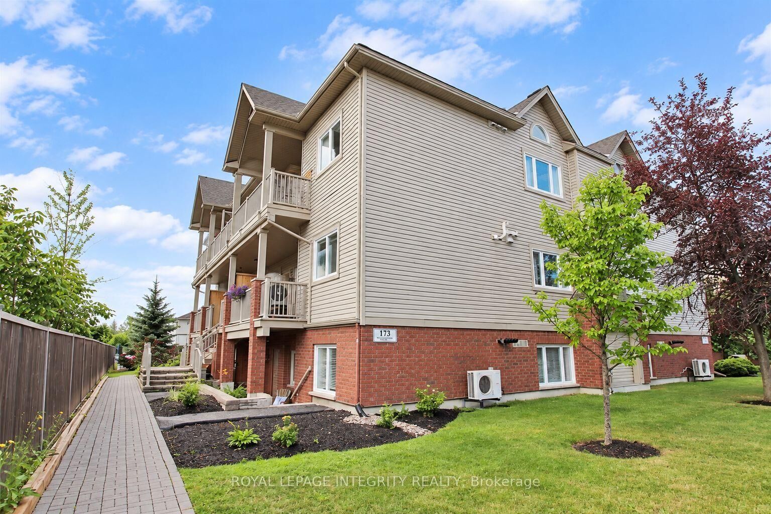 Property Photo:  173 Crestway Drive A  ON K2G 7C8 