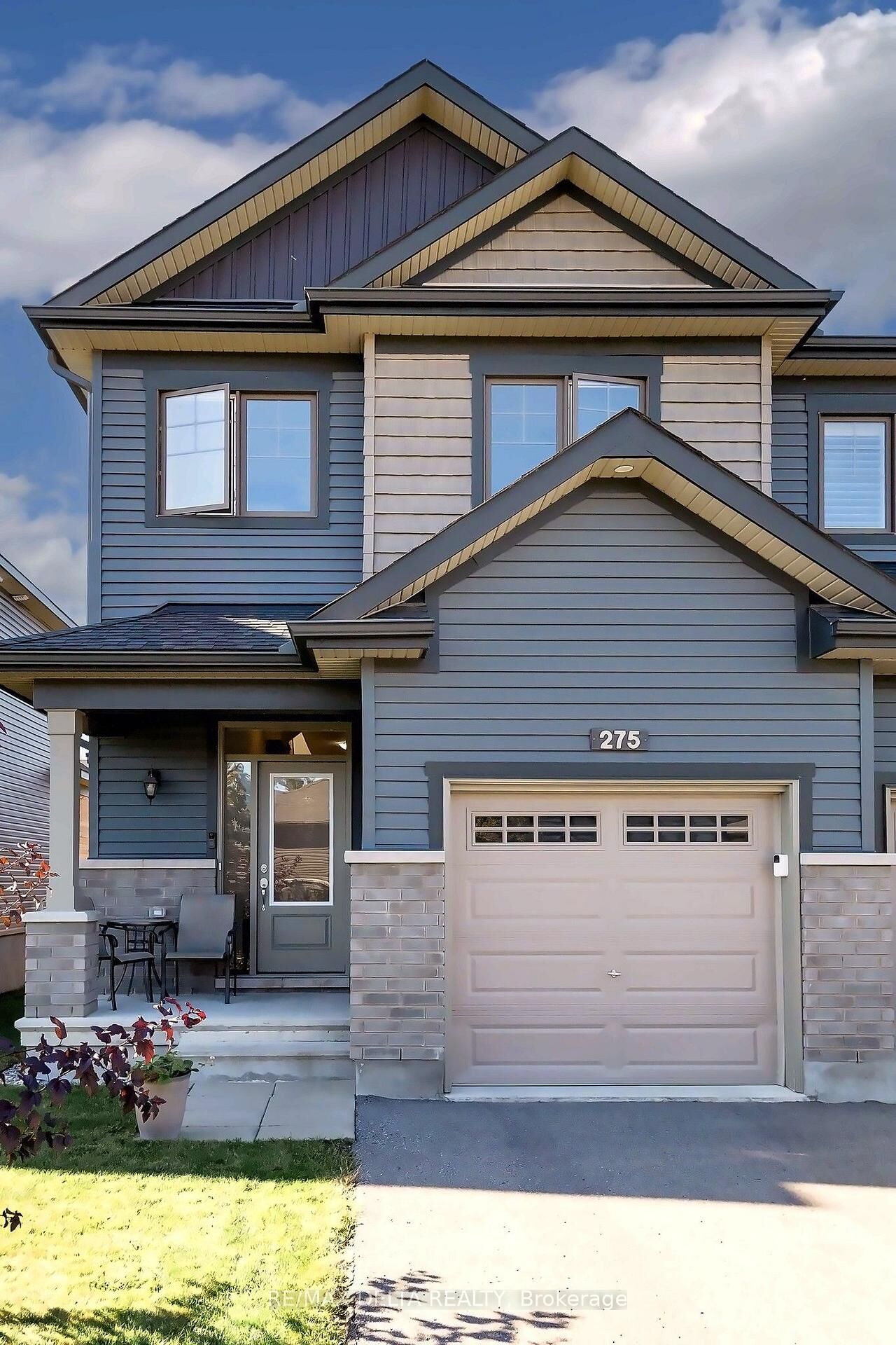 Property Photo:  275 De L'Etang Street  ON K4K 0K1 