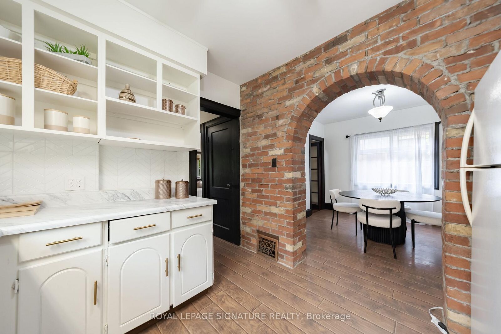 Property Photo:  234 John Street  ON M9N 1K2 