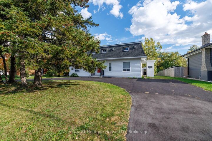 Property Photo:  346 Albany Street  ON L2A 1L9 