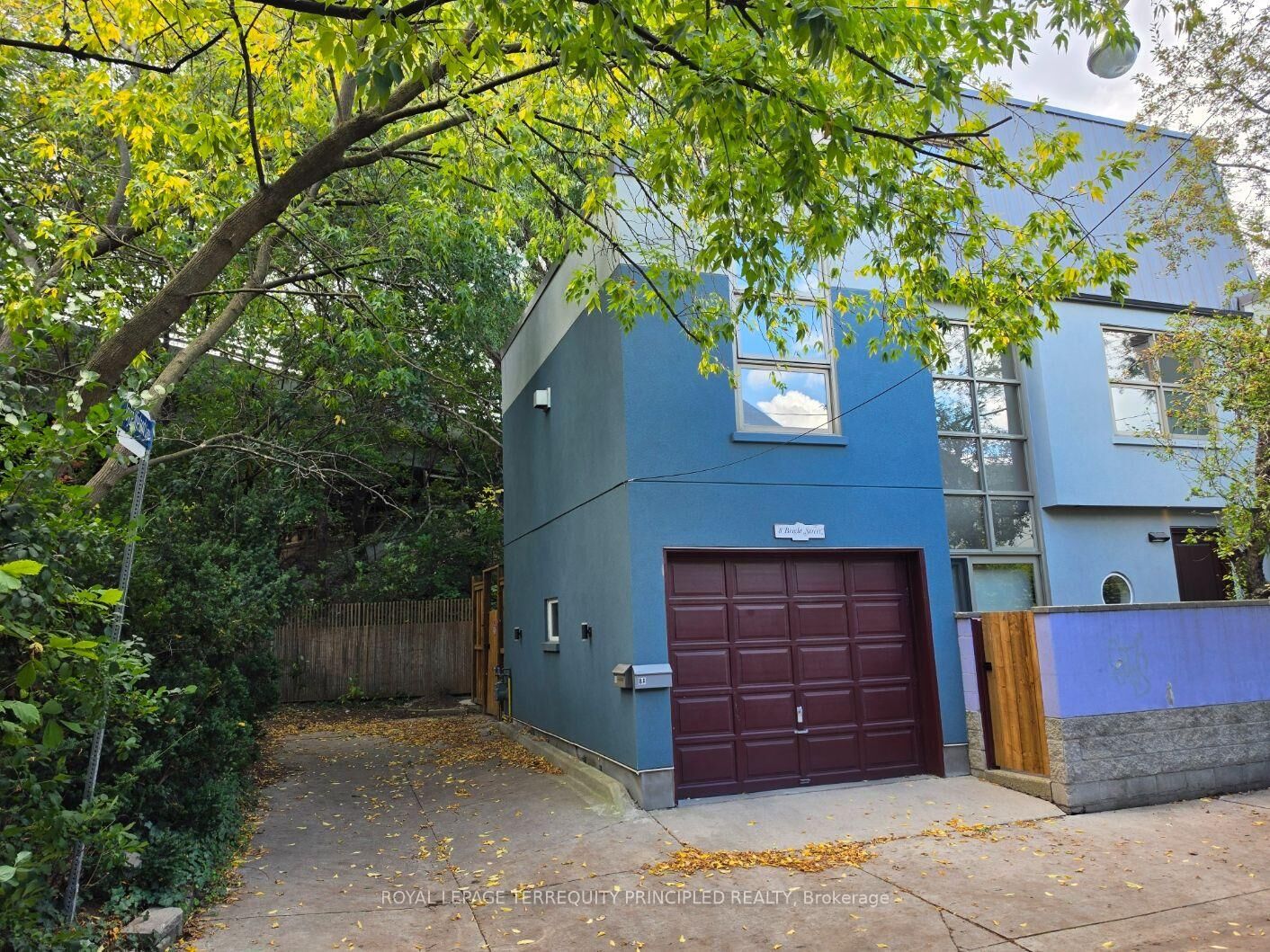 Property Photo: 8 Bright Street B ON M5A 3H4