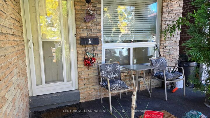Property Photo:  6 Plum Brook Crescent Main &Amp 2nd Flr  ON M1S 3Z8 