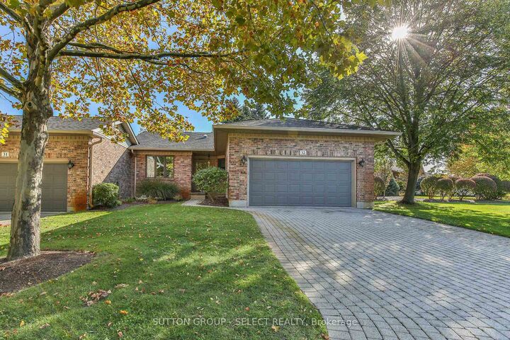 Property Photo:  30 Doon Drive 32  ON N5X 3X2 