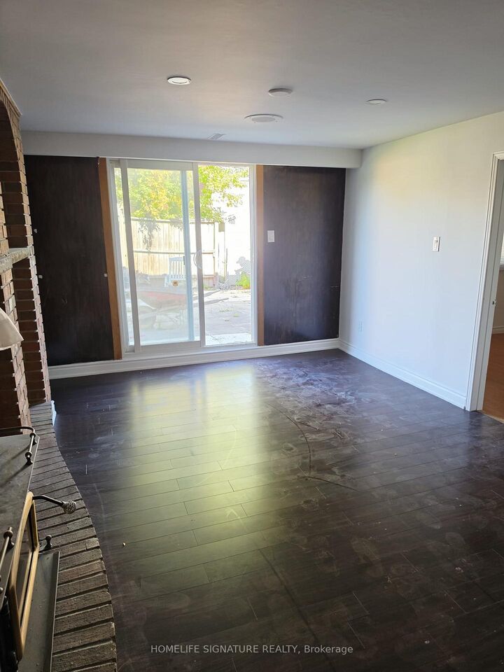 Property Photo:  22 Medina Place Basement  ON L6S 3E8 