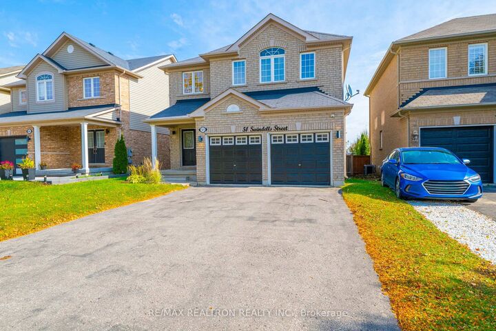 Property Photo:  51 Swindells Street  ON L1C 0K3 