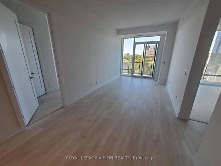 Photo de la propriété:  25 Adra Grado Way 525  ON M2J 0H6 