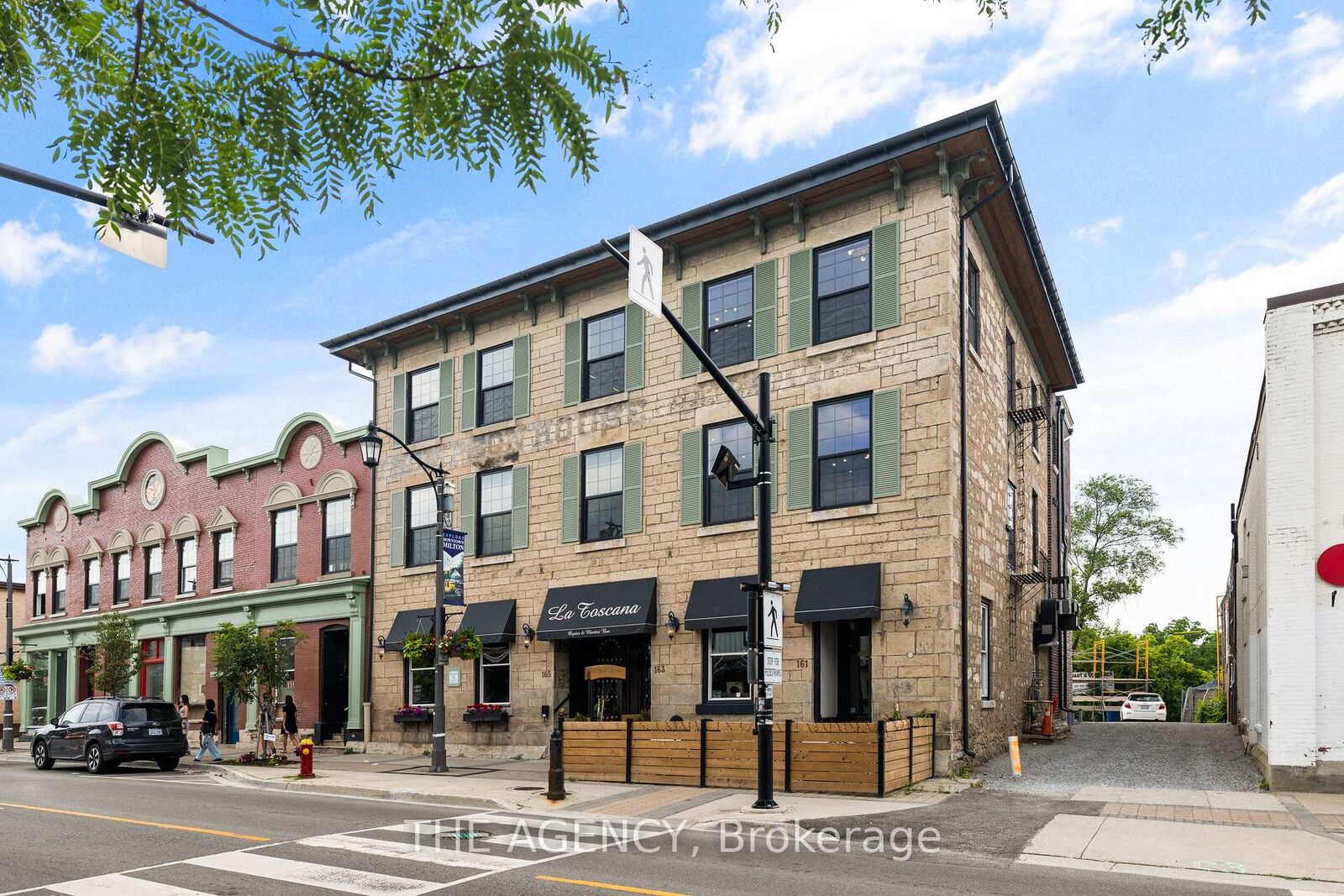 Property Photo:  163 Main Street E 303  ON L9T 1N7 