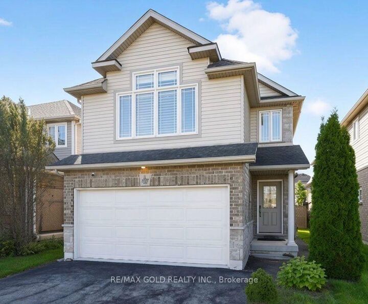 Property Photo:  8596 Milomir Street  ON L2H 0B7 