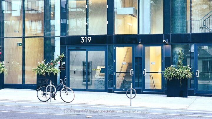 Property Photo:  319 Jarvis Street 4306  ON M5B 0C8 