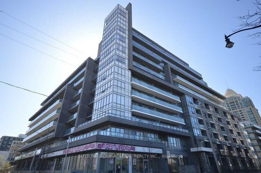 Property Photo: 7 Kenaston Gardens 124 ON M2K 0E9