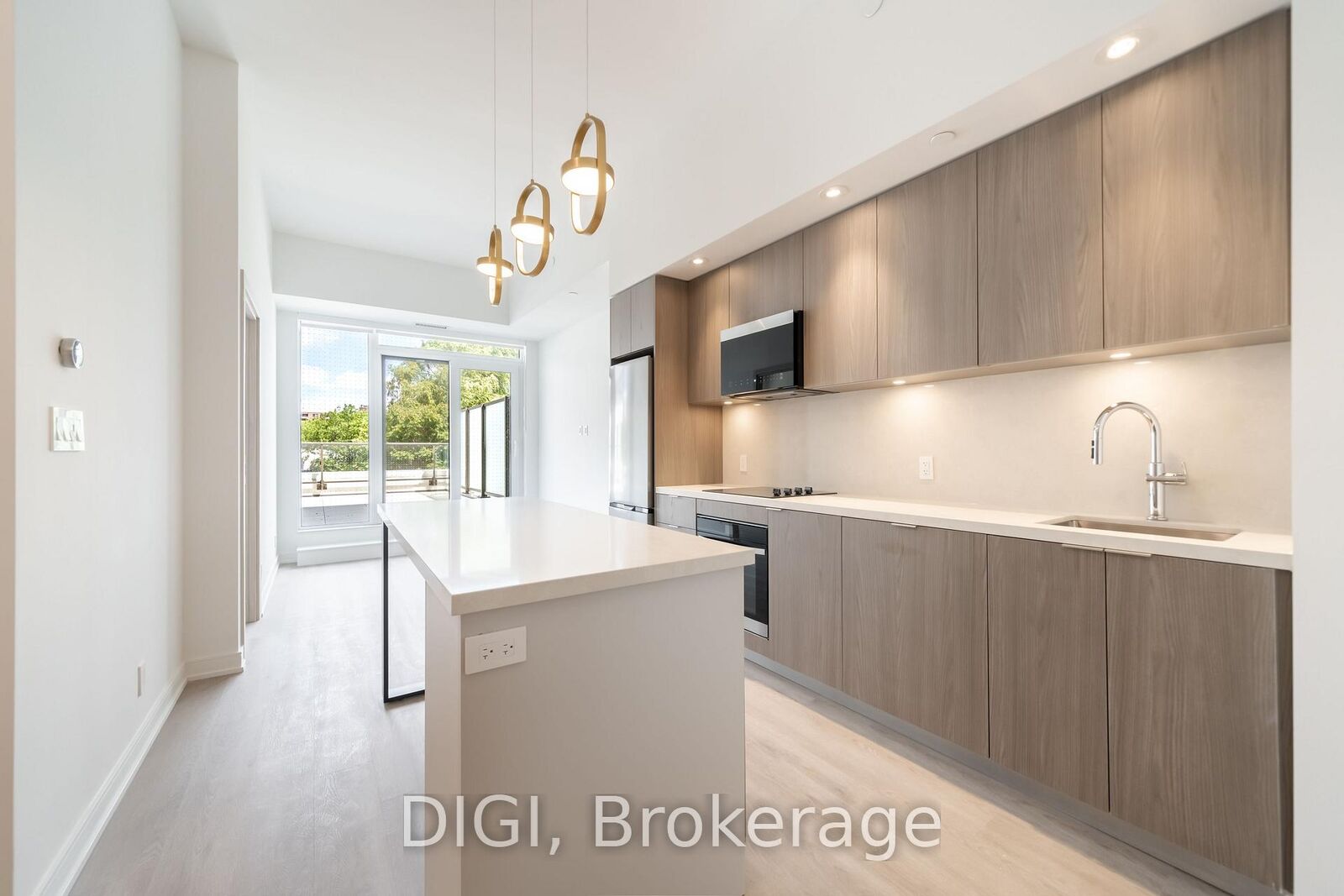 Property Photo:  485 Perth Avenue W426  ON M6N 0B9 