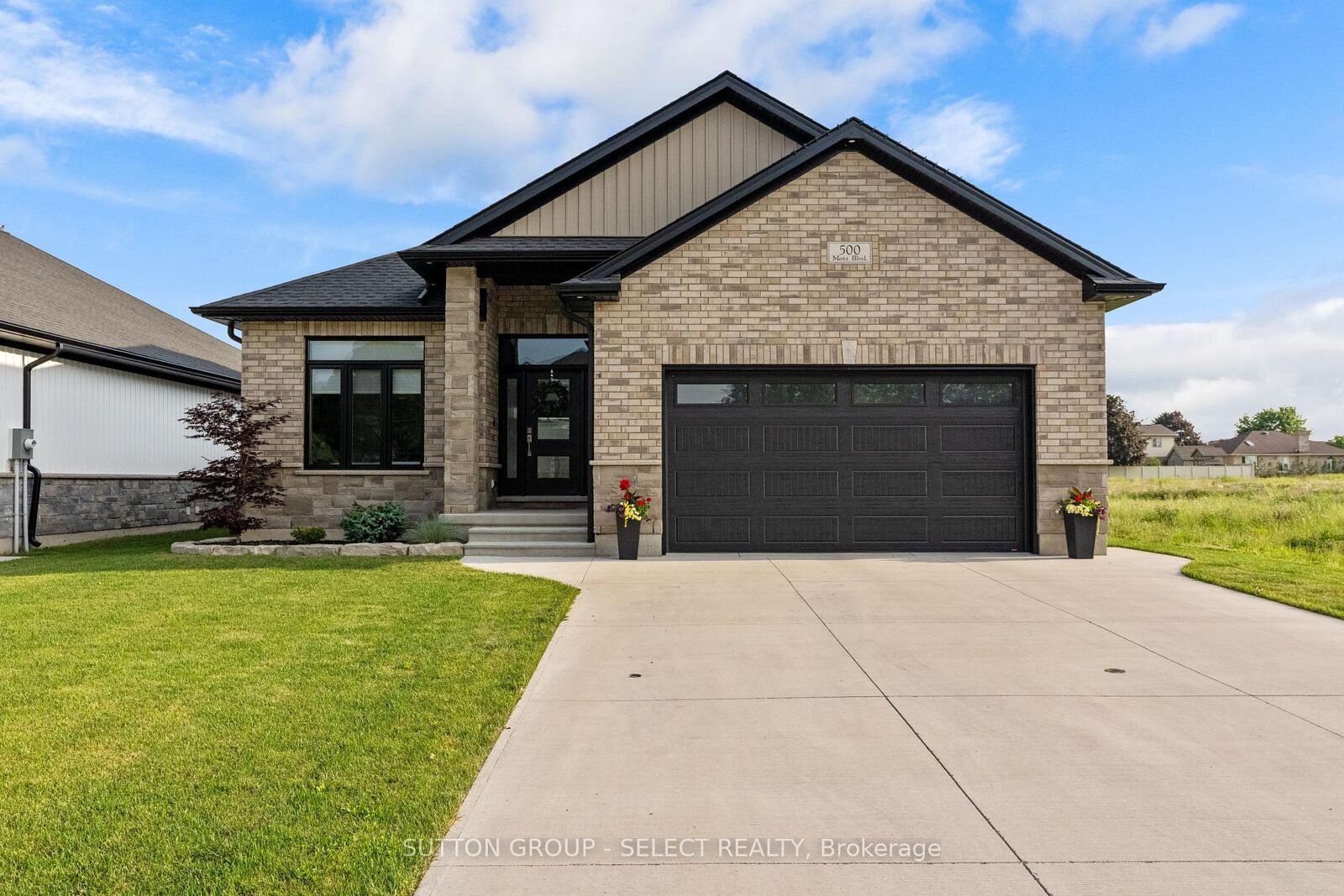 Property Photo:  3910 Park Street  ON N0N 1E0 