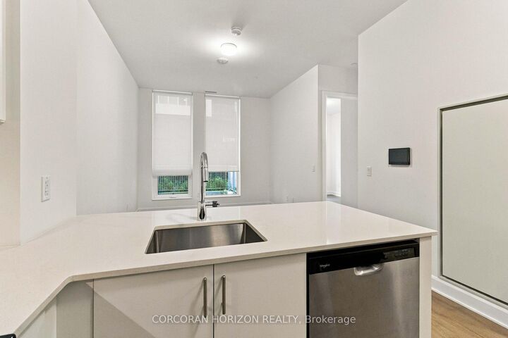Property Photo:  3240 William Coltson Avenue 110  ON L6H 8C8 