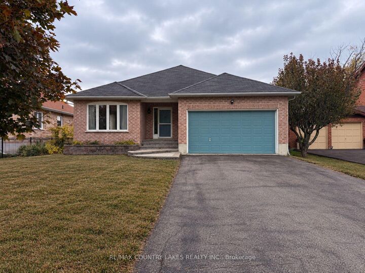 Property Photo:  43 Elmwood Avenue  ON L0K 1A0 
