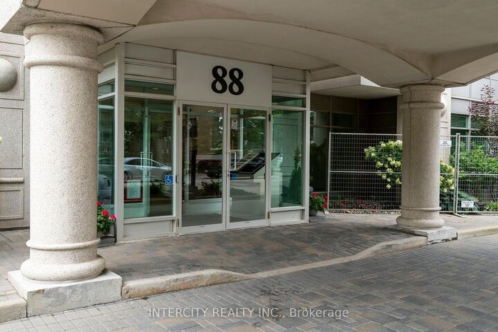 Photo de la propriété:  88 Palace Pier Court 907  ON M8V 4C2 