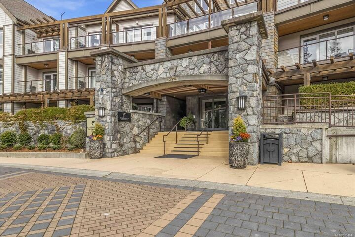 Property Photo:  1376 Lynburne Pl #218-220 B  BC V9B 6S1 
