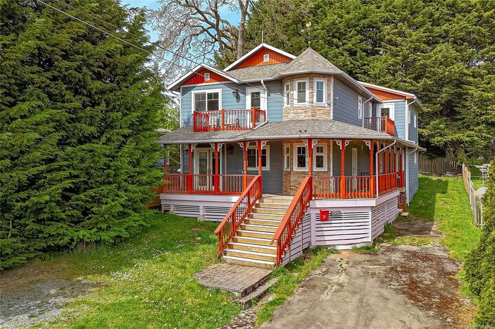 Property Photo:  24 Vickery Rd  BC V9B 1M4 