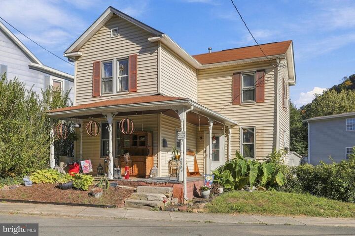 Property Photo: 259 N Water Street WV 26726