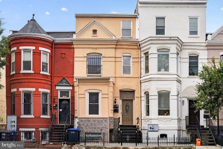 Property Photo:  1614 6th Street NW 2  DC 20001 