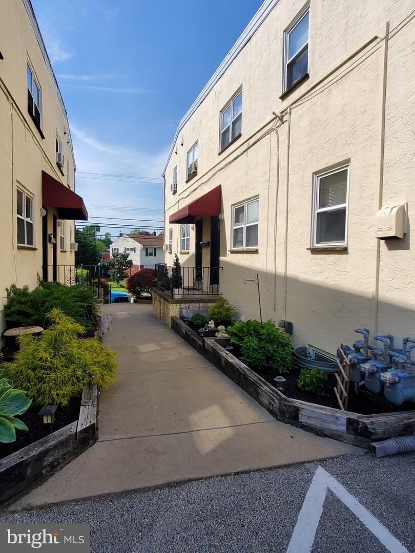 Property Photo: 1069-2 Colwell Lane PA 19428