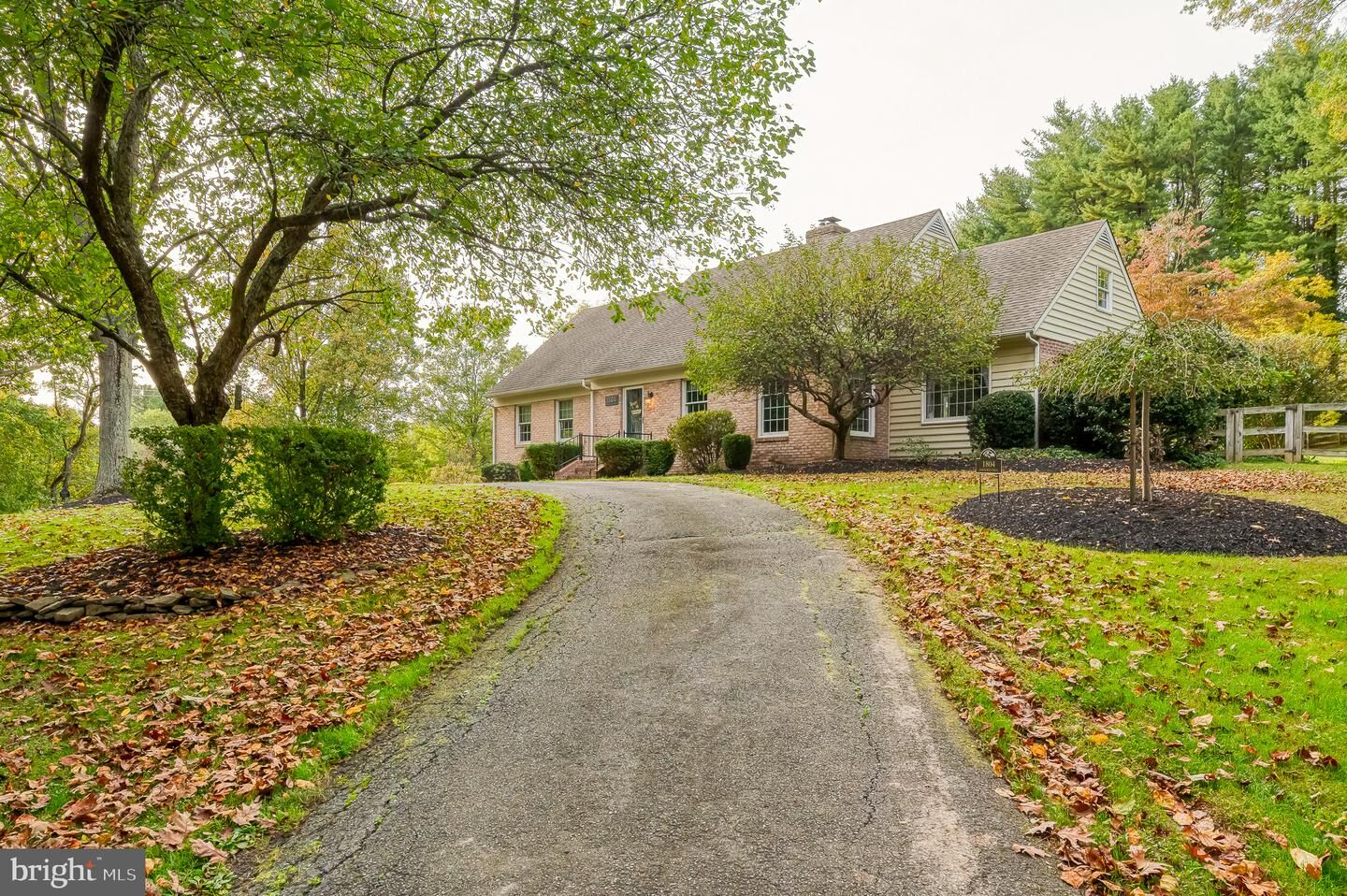 Property Photo:  1804 Ridgecroft Drive  MD 21050 