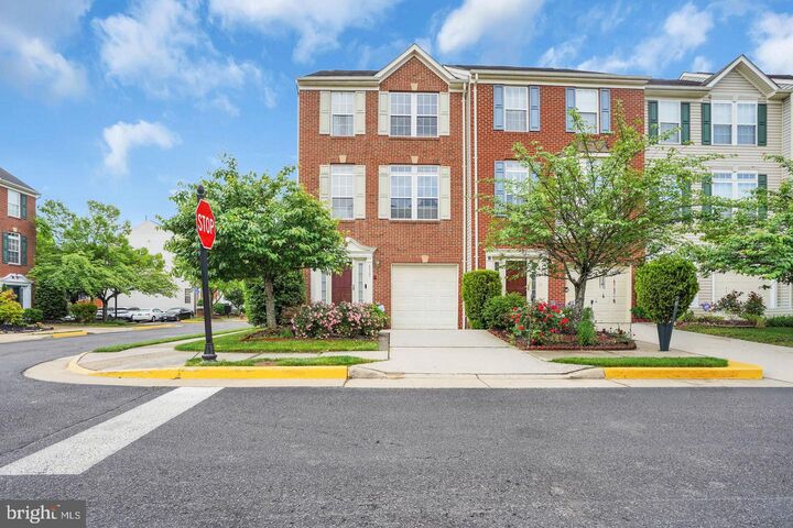Property Photo:  4707 Lauriefrost Court  VA 22309 