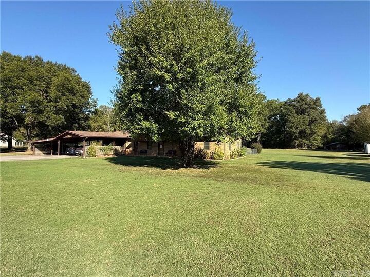 Property Photo:  10176 Deerwood Ln  AR 72834 