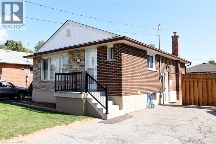 Property Photo:  415 East 15th Street  ON L9A 4G9 