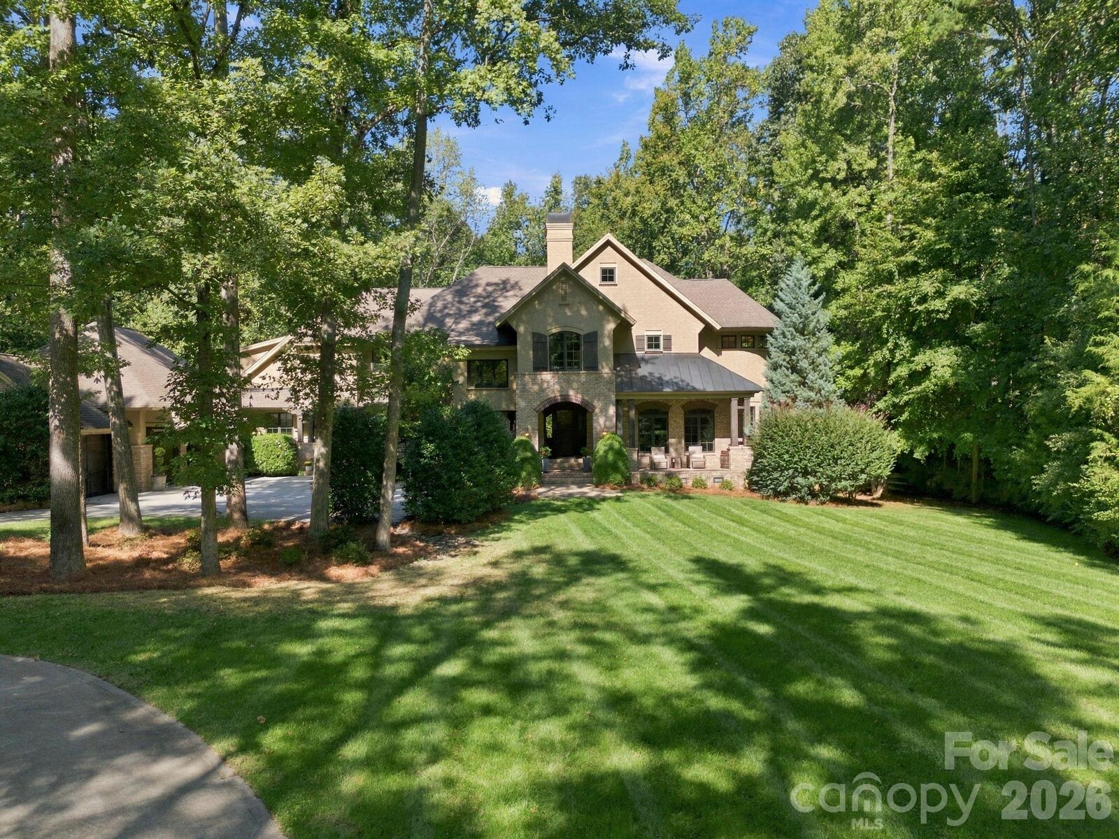 Property Photo:  115 Saddle Creek Court  NC 28036 