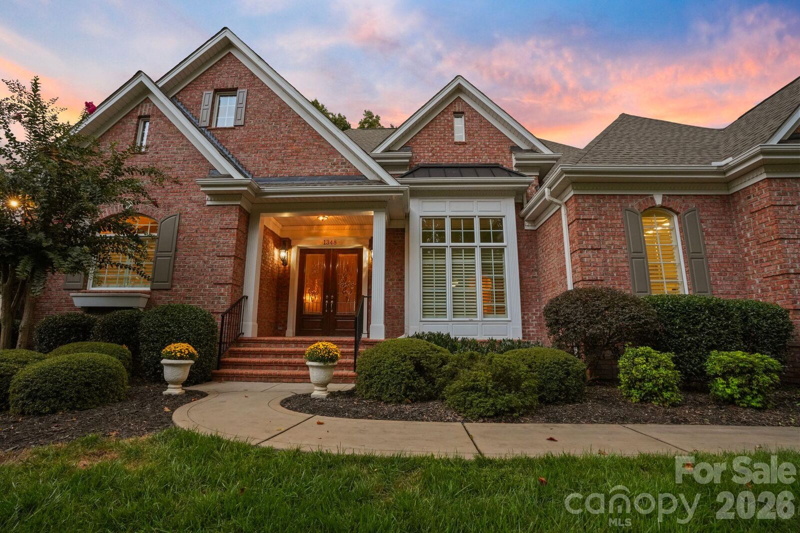 Property Photo:  1348 Astoria Parkway  NC 28609 