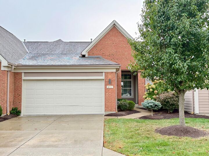 Property Photo: 891 Cypresspoint Court OH 45245