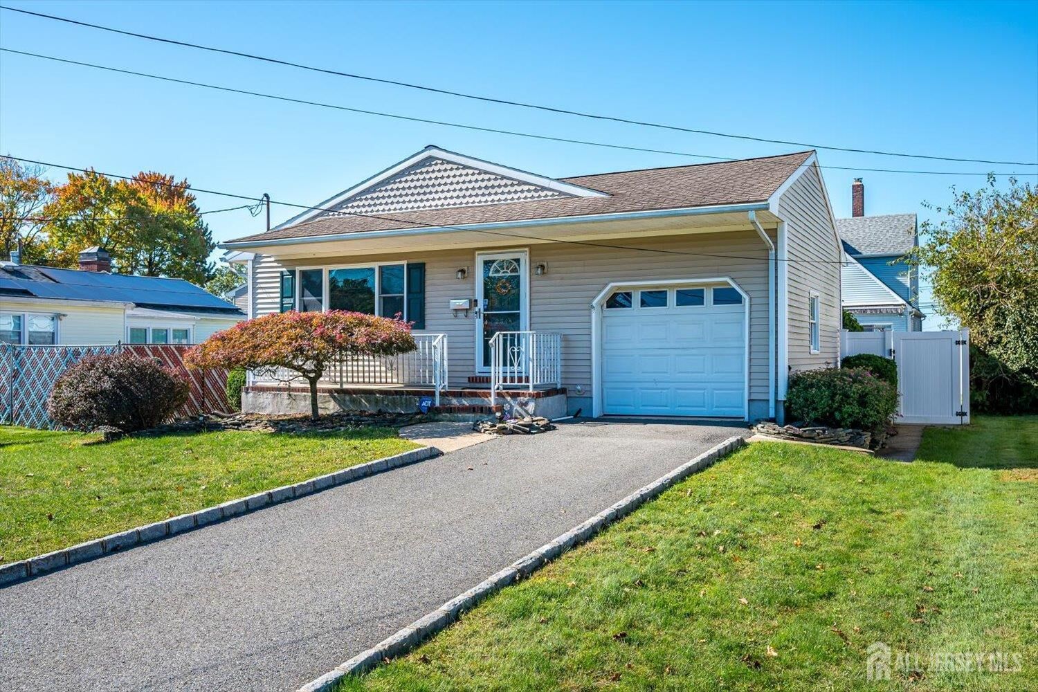 Property Photo:  2348 Holly Avenue  NJ 07080 
