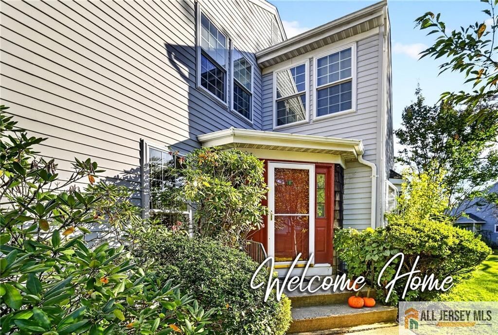 Property Photo:  1 Cambridge Drive A  NJ 08831 