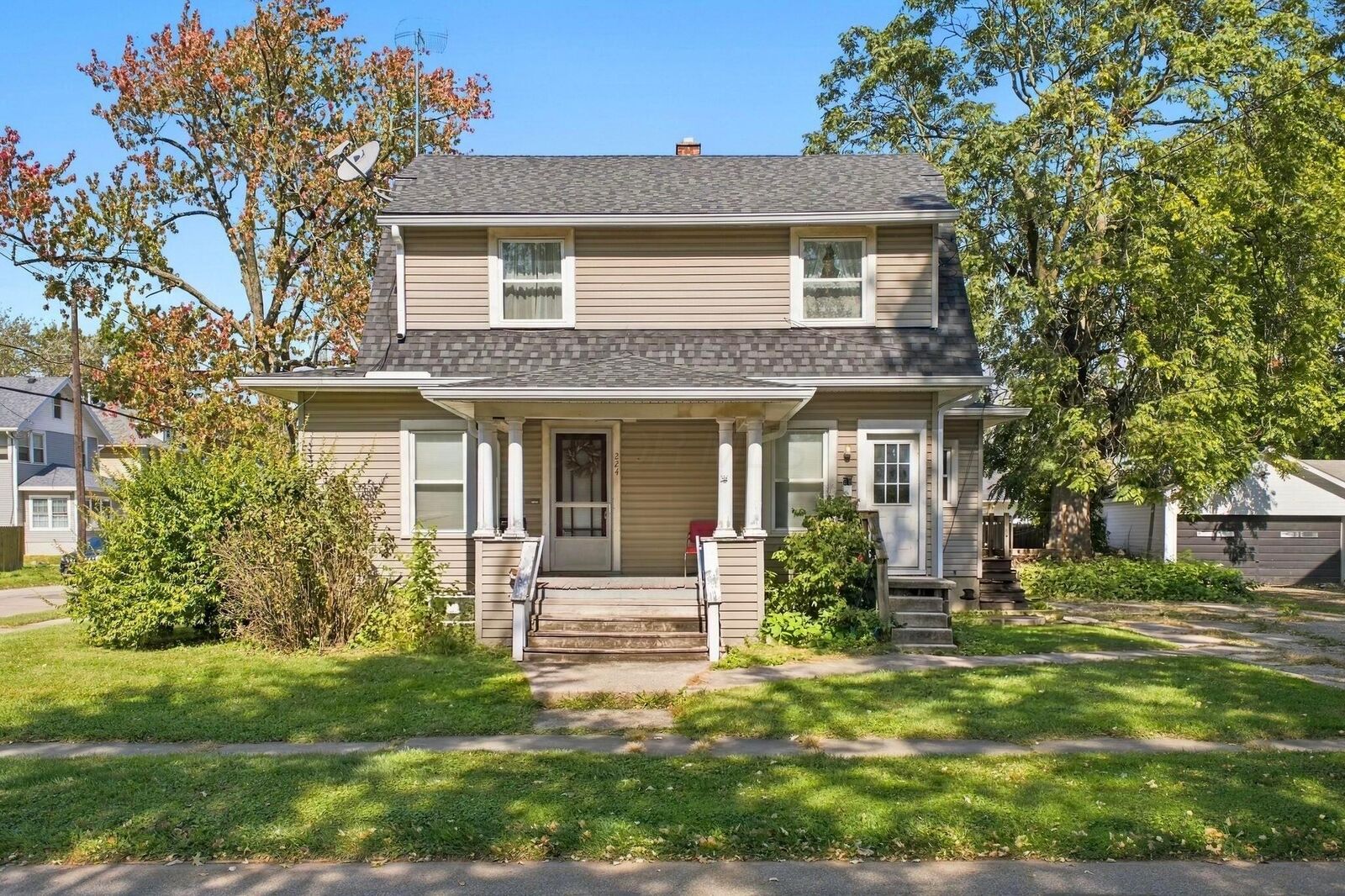 Property Photo:  224 Superior Street  OH 43302 