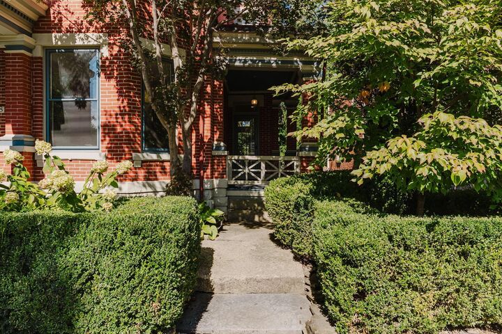 Property Photo:  128 W 2nd Avenue  OH 43201 