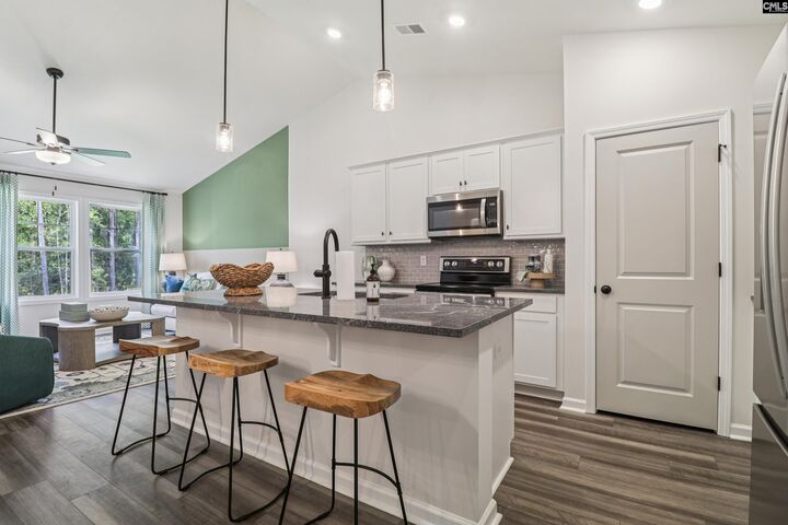 Property Photo: 332 Ryegrass SC 29212