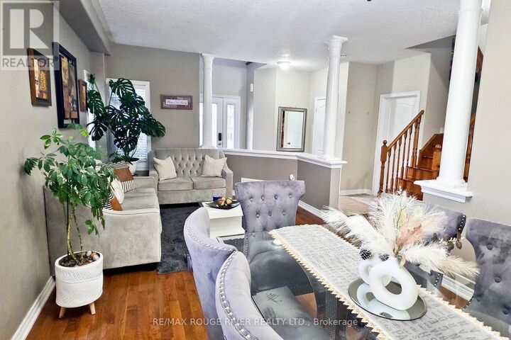 Property Photo:  71 Sweetnam Drive  ON K9V 0A7 