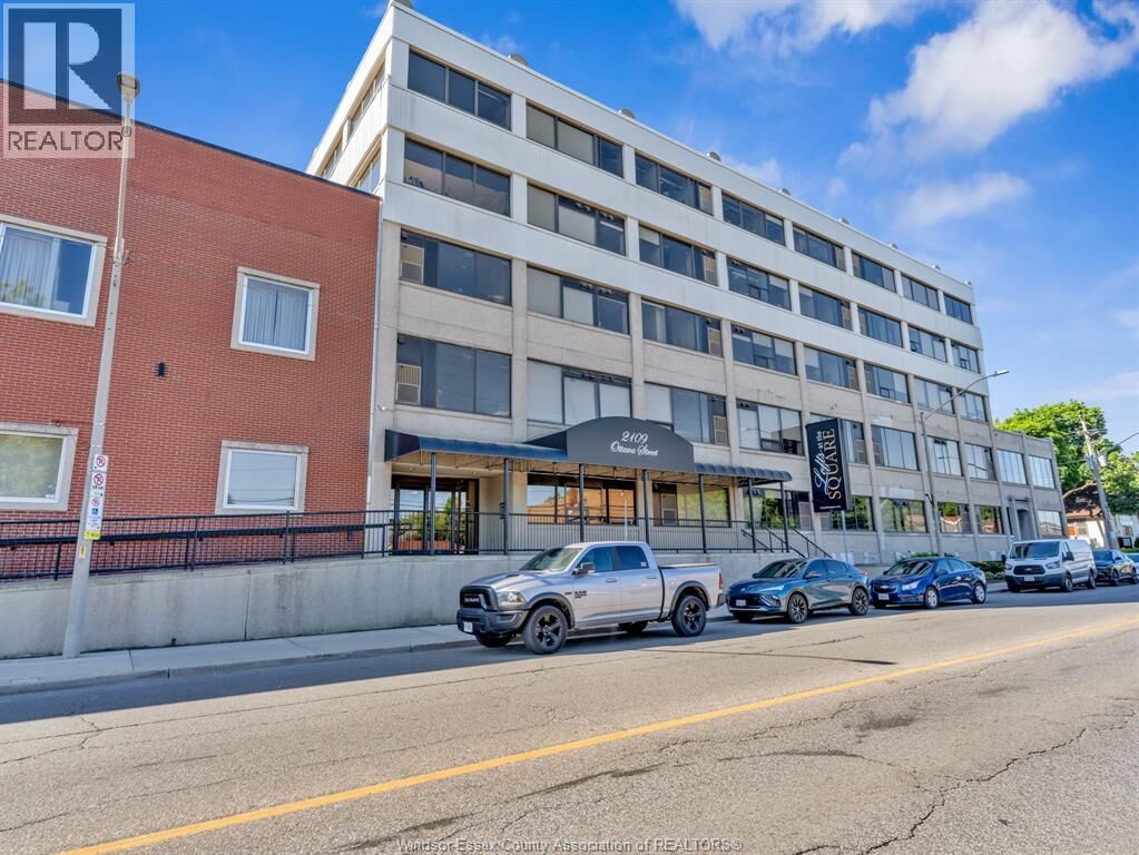 Property Photo:  2109 Ottawa Street 401  ON N8Y 1R8 