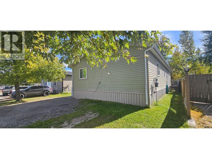 Property Photo:  48 Wilderness Heights Drive  BC V0B 1H0 