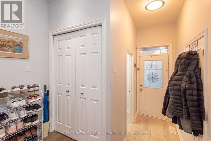 Property Photo:  2025 Pennyroyal Crescent  ON K4A 0S7 