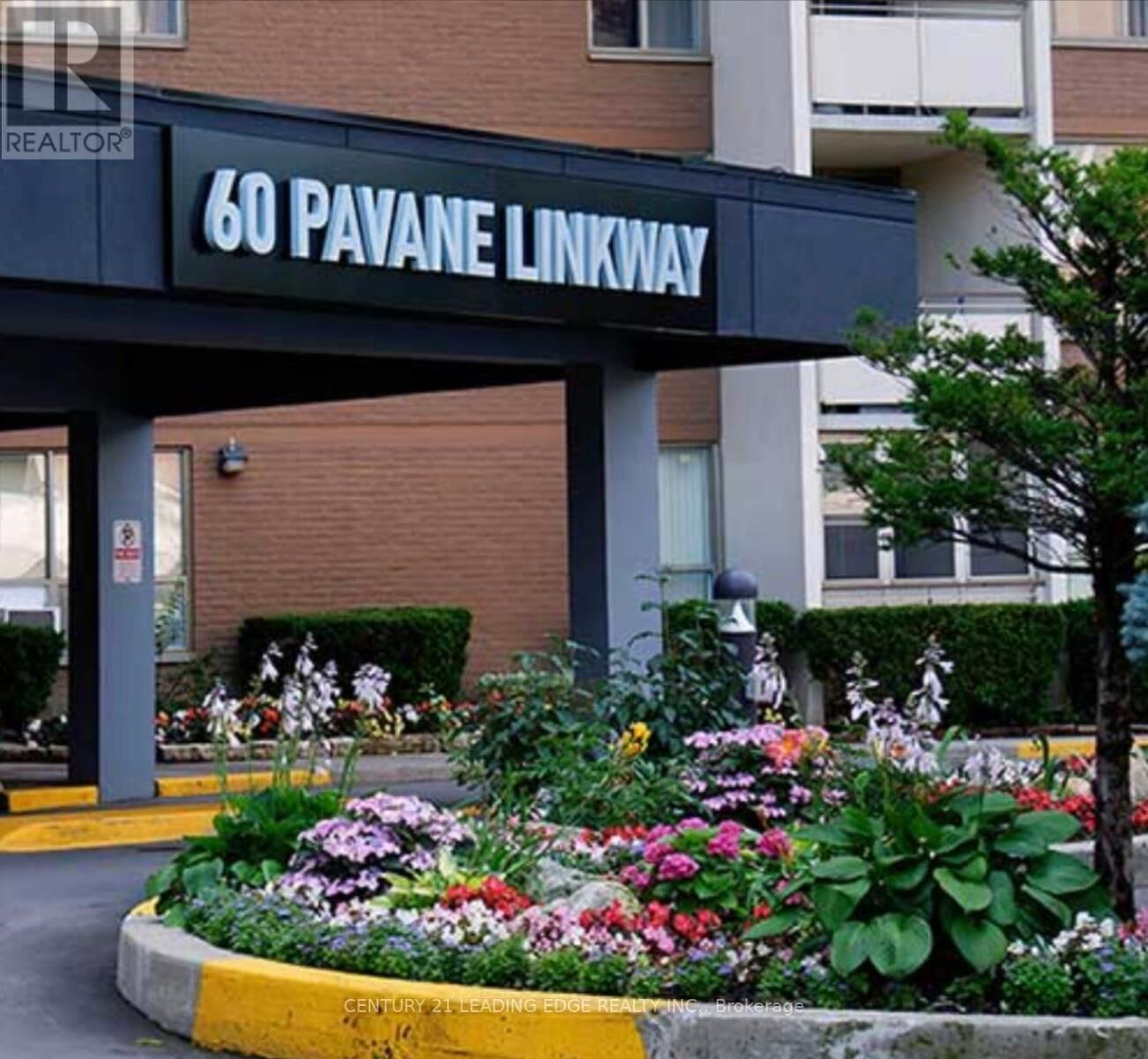 Property Photo:  60 Pavane Link Way 408  ON M3C 1A1 