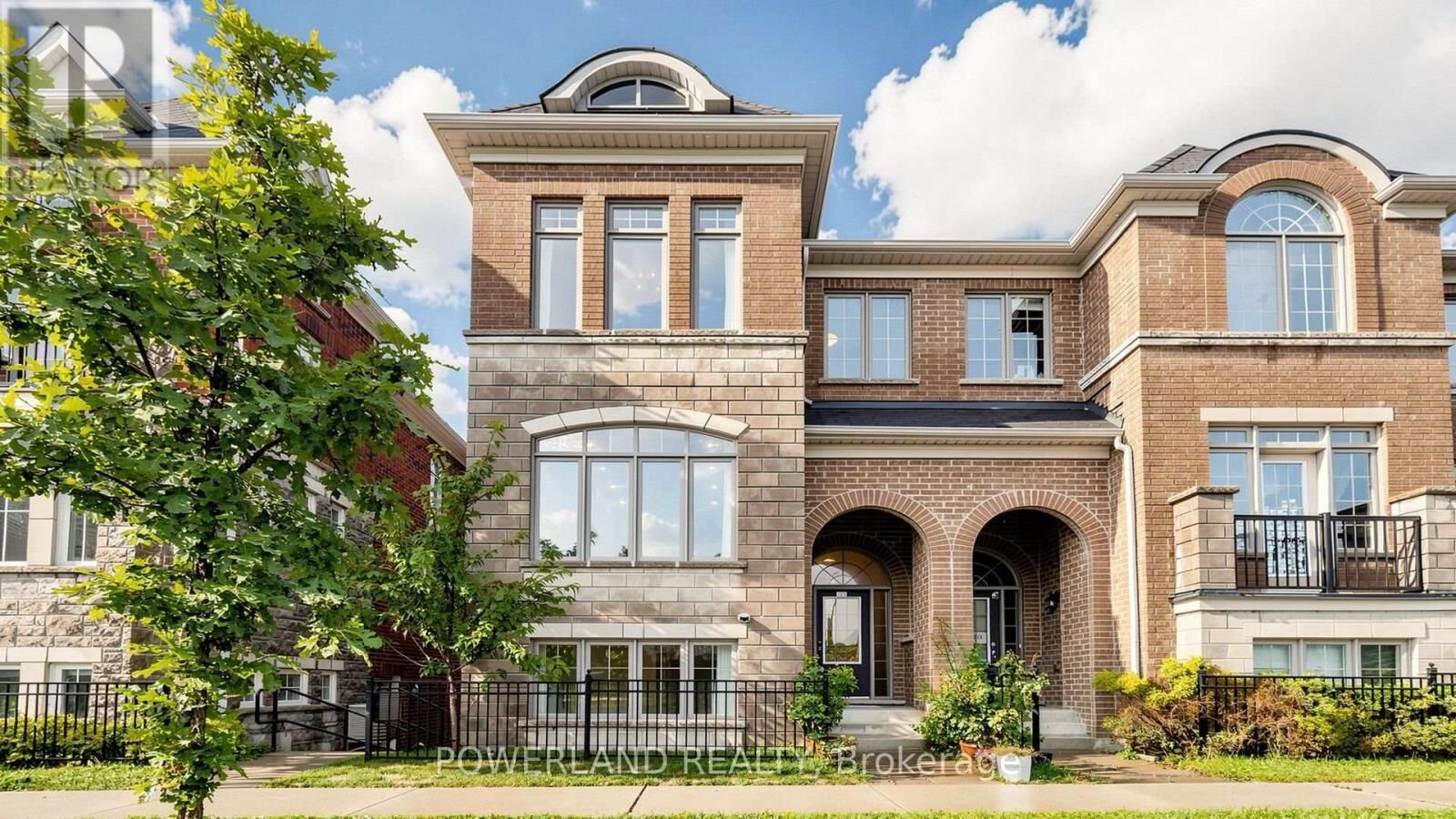 Property Photo:  259 Dundas Way  ON L6E 0S8 