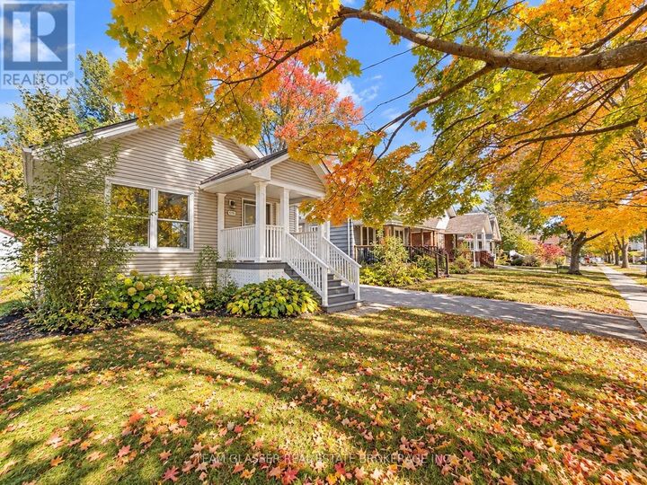 Property Photo:  676 Emery Street East  ON N6C 2G4 