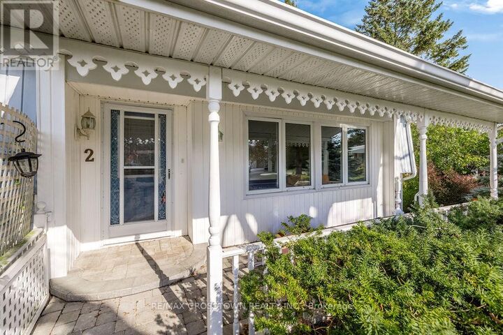 Property Photo: 2 Tamarack Court ON L9S 1M8