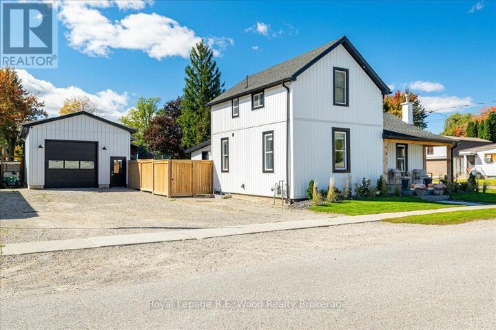 Property Photo:  19 Washington Street  ON N0J 1P0 