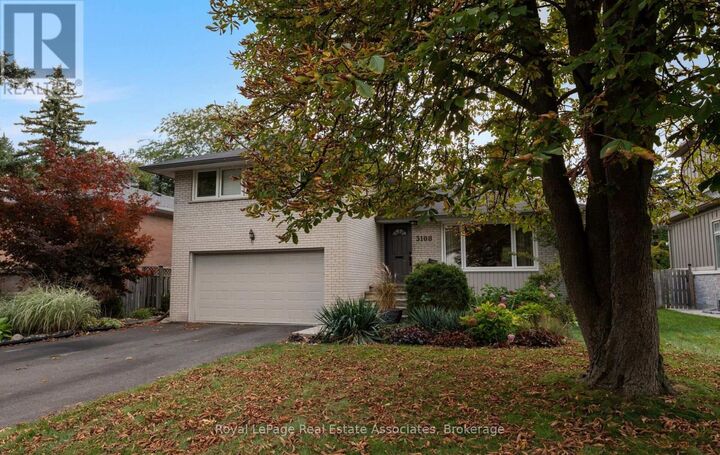 Property Photo:  3108 O'Hagan Drive  ON L5C 2C6 