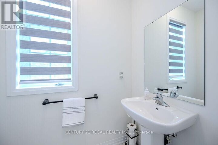 Property Photo: 30 Rustic Oak Trail ON N0B 1E0