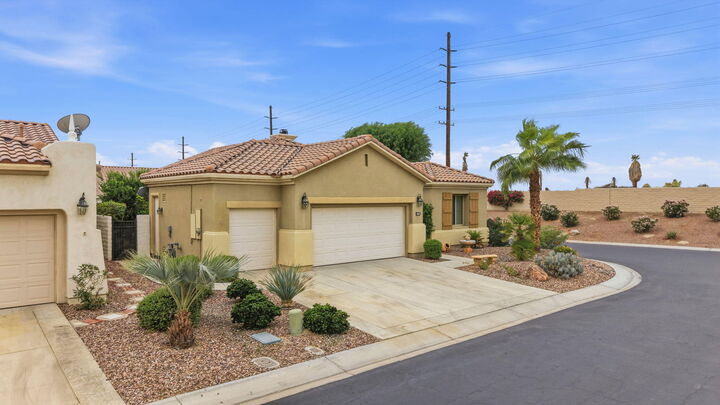 Property Photo: 80519 Avenida Santa Isadora CA 92203