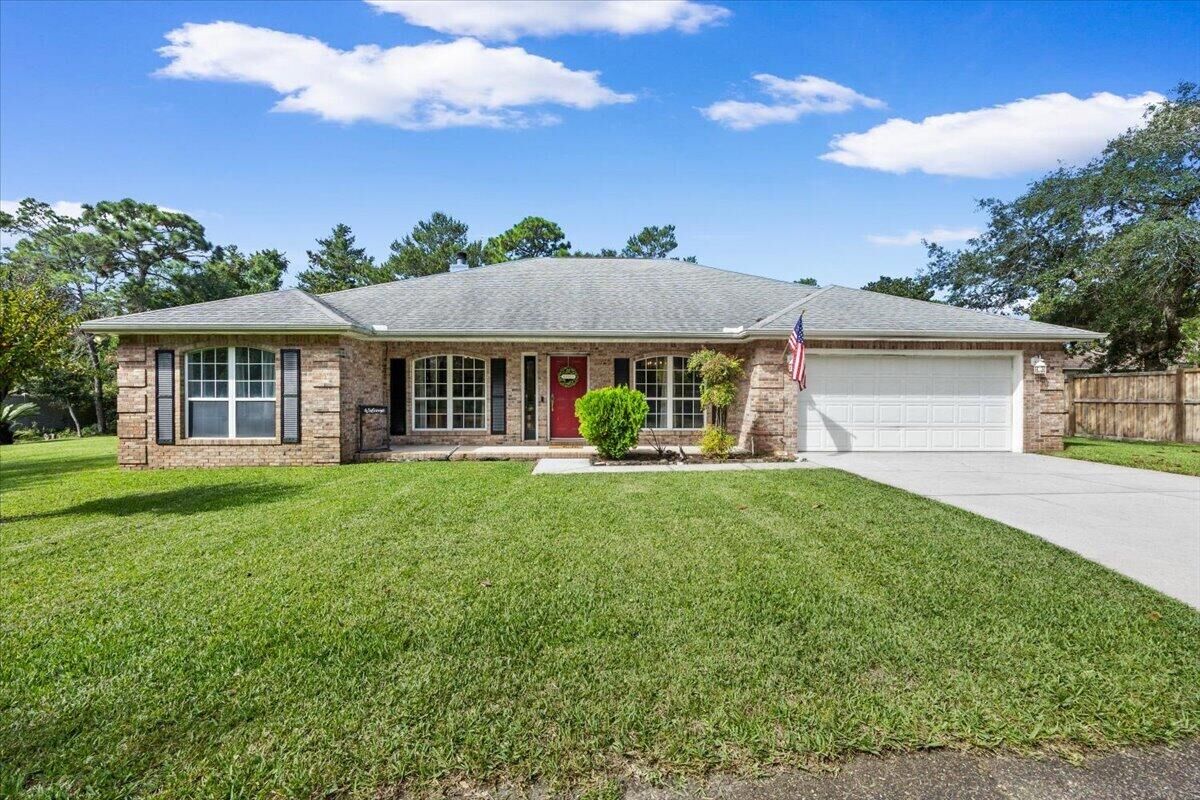 Property Photo:  2025 Buckley Drive  FL 32566 